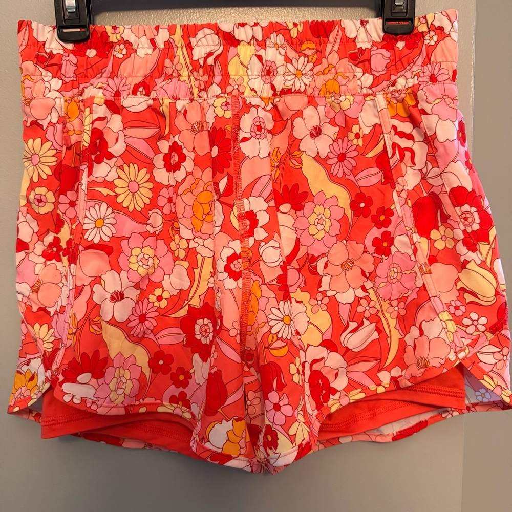 Avia Women's Retro Floral Print Athletic Shorts Small